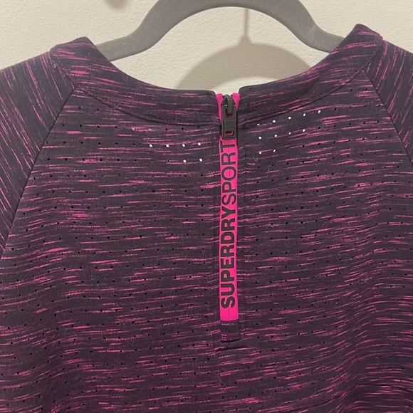 SuperDry sport top - Picture 4 of 6